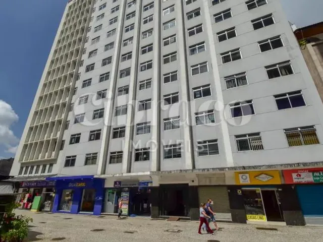 Sala à venda, no bairro Centro em Curitiba