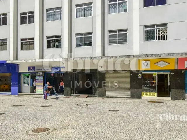 Sala à venda, no bairro Centro em Curitiba