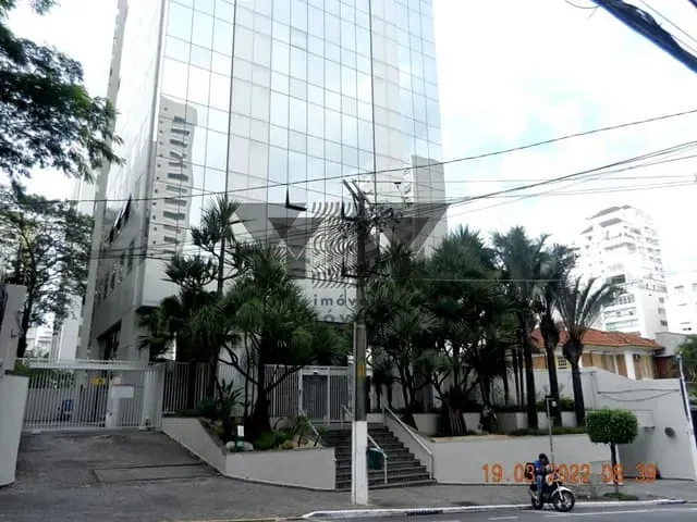 Sala à venda, no bairro Paraíso em São Paulo