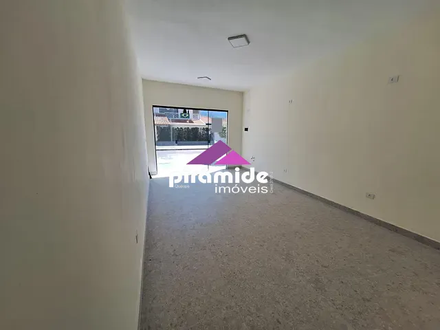 Sala com 20m², para alugar, no bairro Indaiá em Caraguatatuba