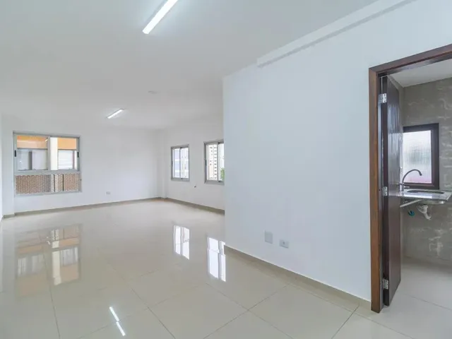 Sala para alugar, no bairro Centro Cívico em Curitiba