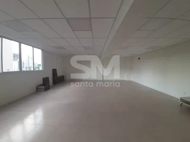 Sala com 105m², para alugar, no bairro Centro em Chapecó