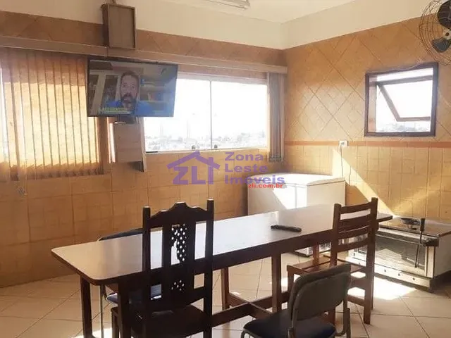 Sala com 4m², para alugar, no bairro Penha de França em São Paulo