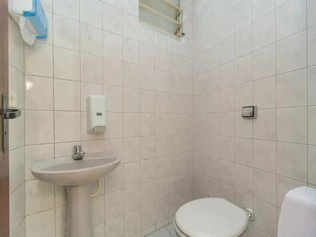 Sala para alugar, no bairro Santa Felicidade em Curitiba