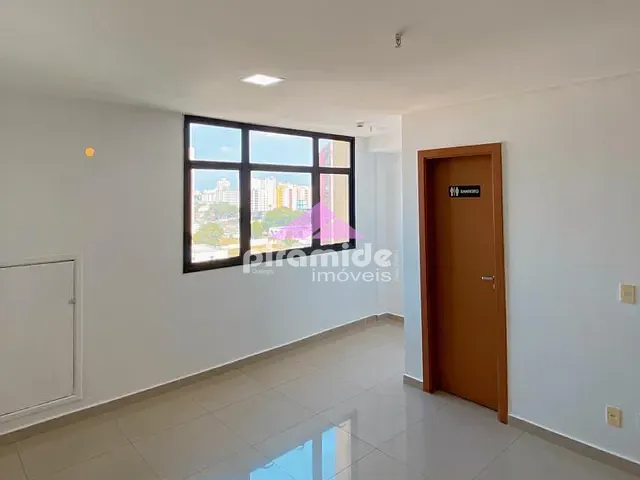 Sala à venda, no bairro Centro em São José dos Campos