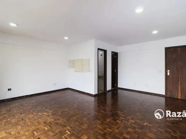 Sala para alugar, no bairro Centro Cívico em Curitiba