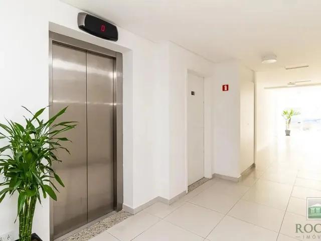 Sala à venda, no bairro Centro em Curitiba