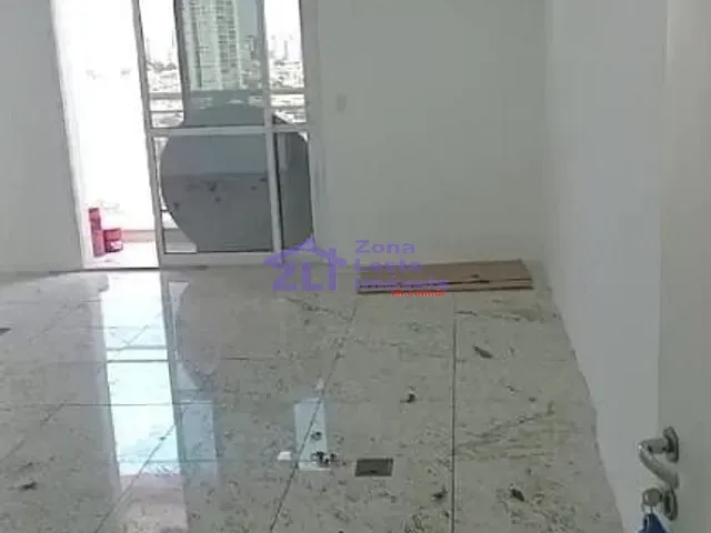 Sala com 37m², para alugar, no bairro Vila Regente Feijó em São Paulo