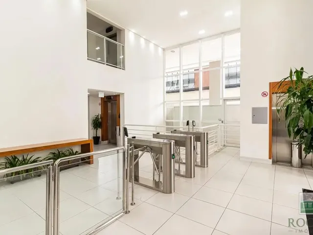 Sala para alugar, no bairro Centro em Curitiba