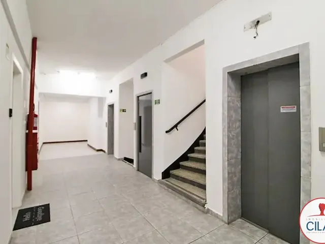 Sala à venda, no bairro Centro em Curitiba