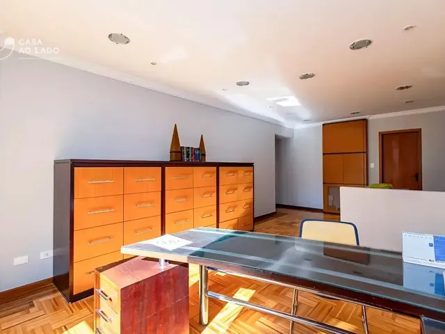 Sala à venda, no bairro Centro em Curitiba