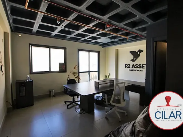 Sala à venda, no bairro Centro em Curitiba