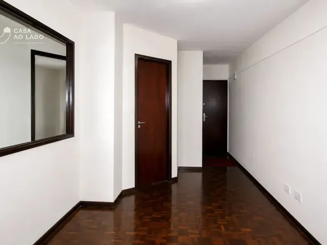 Sala para alugar, no bairro Centro Cívico em Curitiba
