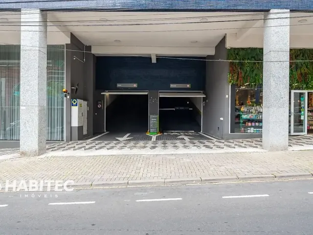 Sala à venda, no bairro Bigorrilho em Curitiba