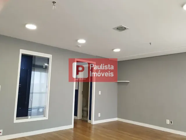 Sala com 45m², para alugar, no bairro Jardim Dom Bosco em São Paulo