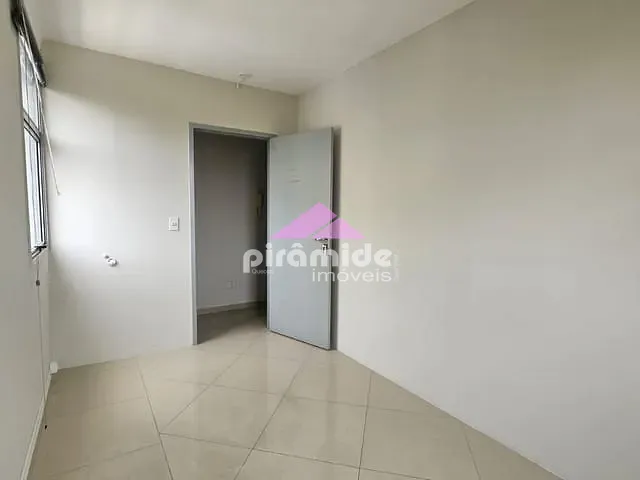 Sala com 16m², para alugar, no bairro Centro em São José dos Campos