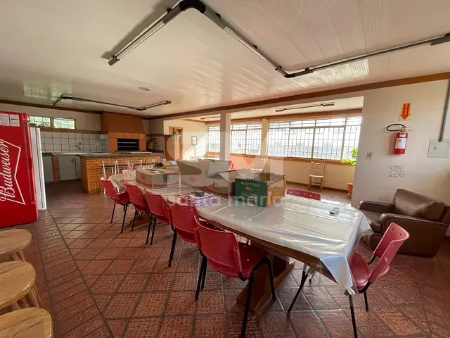 Sala com 225m², para alugar, no bairro Centro em Chapecó