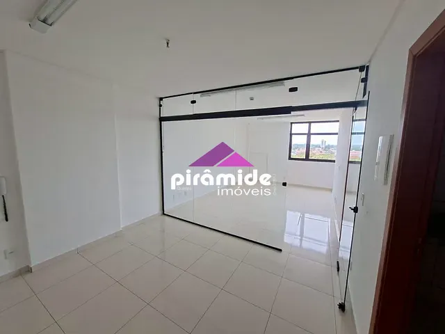 Sala à venda, no bairro Centro em São José dos Campos