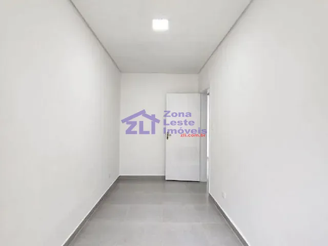 Sala com 55m², para alugar, no bairro Jardim Colorado em São Paulo