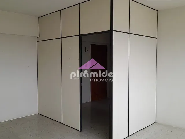 Sala à venda, no bairro Centro em Jacareí