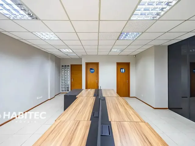 Sala para alugar, no bairro Mercês em Curitiba