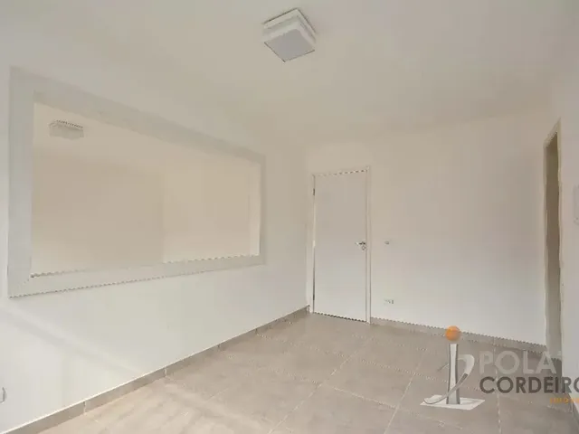 Sala para alugar, no bairro Bacacheri em Curitiba