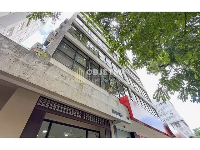 Sala à venda, no bairro Moinhos de Vento em Porto Alegre