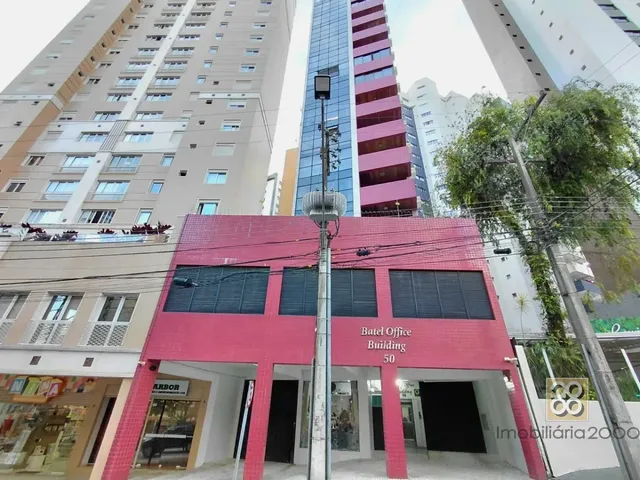 Sala para alugar, no bairro Água Verde em Curitiba