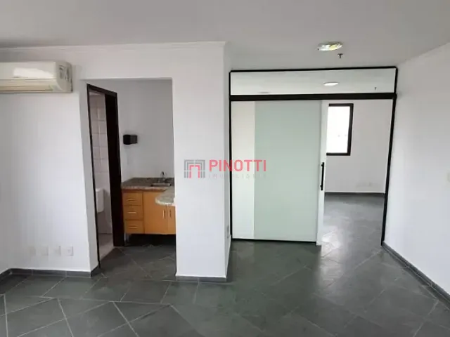 Sala à venda, no bairro Centro em São Bernardo do Campo