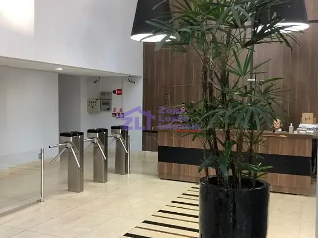 Sala com 50m², à venda, no bairro Vila Regente Feijó em São Paulo