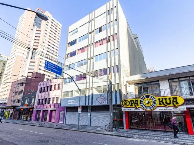 Sala à venda, no bairro Centro em Curitiba