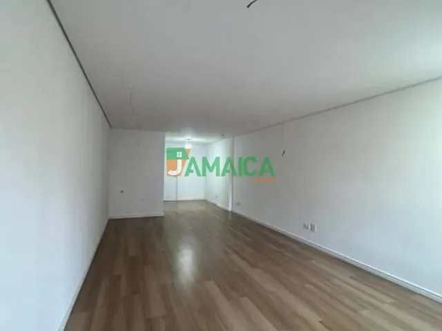 Sala com 45m², para alugar, no bairro Centro em Curitiba