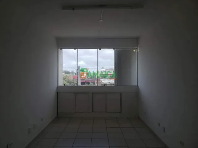 Sala para alugar, no bairro Jardim das Américas em Curitiba