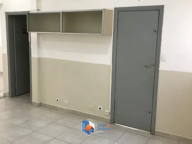Sala com 60m², à venda, no bairro Santa Efigênia em São Paulo