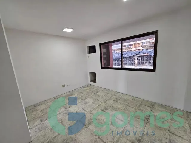 Sala para alugar, no bairro Centro em Curitiba