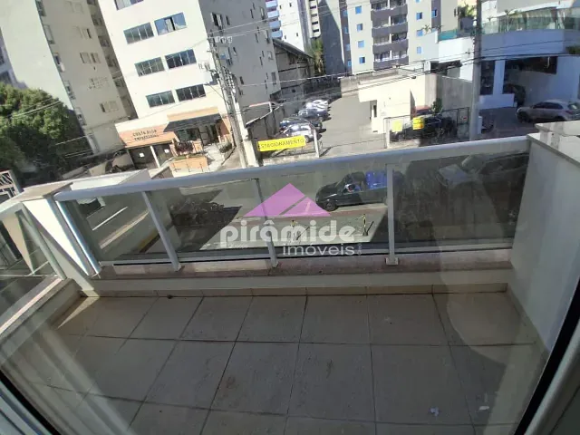 Sala à venda, no bairro Jardim Aquarius em São José dos Campos
