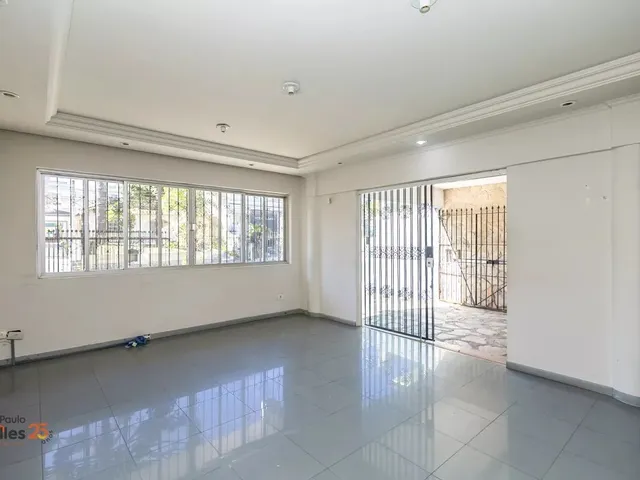 Sala à venda, no bairro Centro Cívico em Curitiba