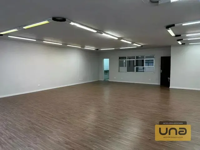 Sala à venda, no bairro Centro em Curitiba