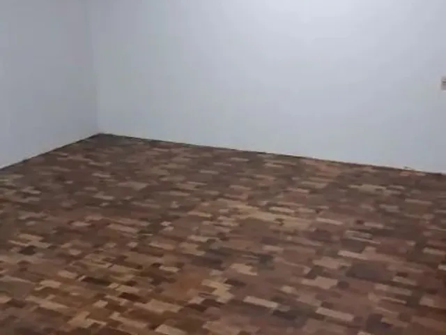 Sala à venda ou para alugar, no bairro Centro em Curitiba