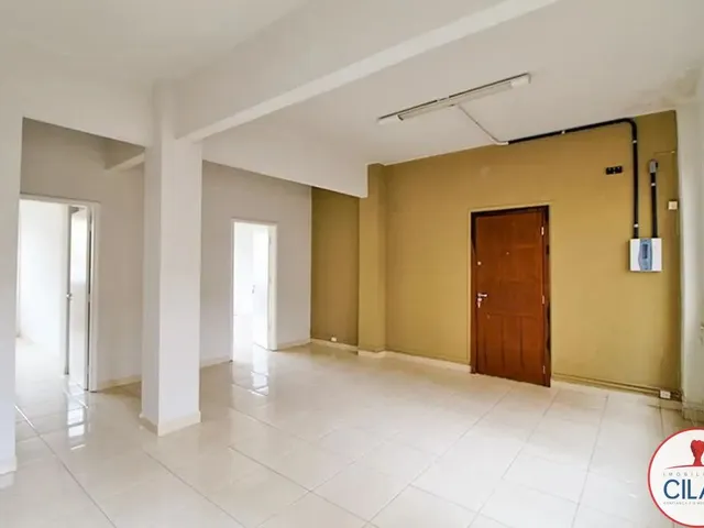 Sala para alugar, no bairro Centro em Curitiba