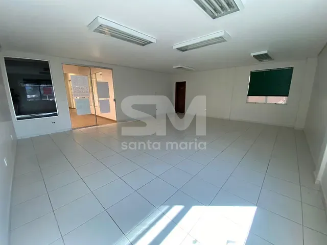 Sala com 72m², para alugar, no bairro Centro em Chapecó