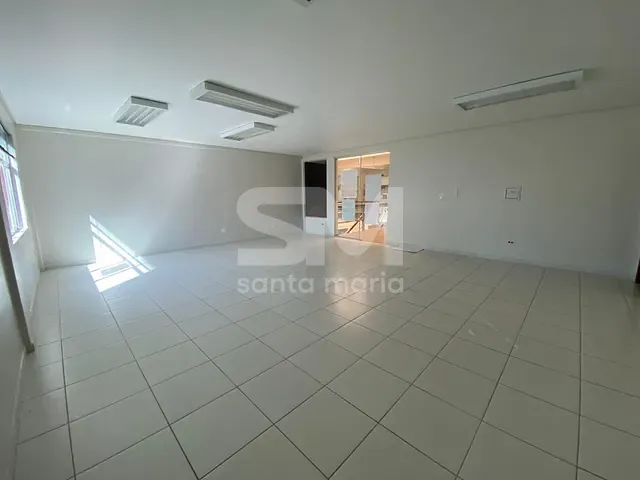 Sala com 72m², para alugar, no bairro Centro em Chapecó