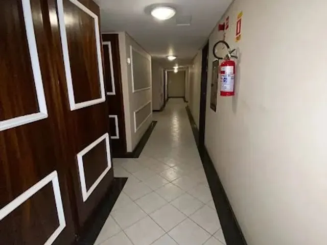 Sala à venda, no bairro Centro Cívico em Curitiba