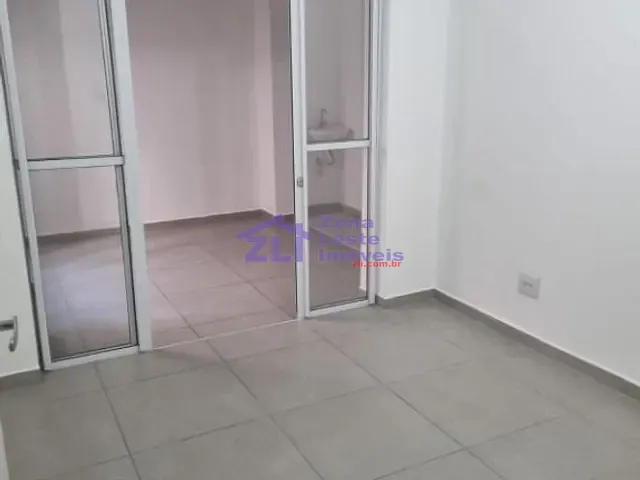 Sala com 25m², para alugar, no bairro Tatuapé em São Paulo