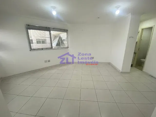 Sala com 30m², para alugar, no bairro Barra Funda em São Paulo