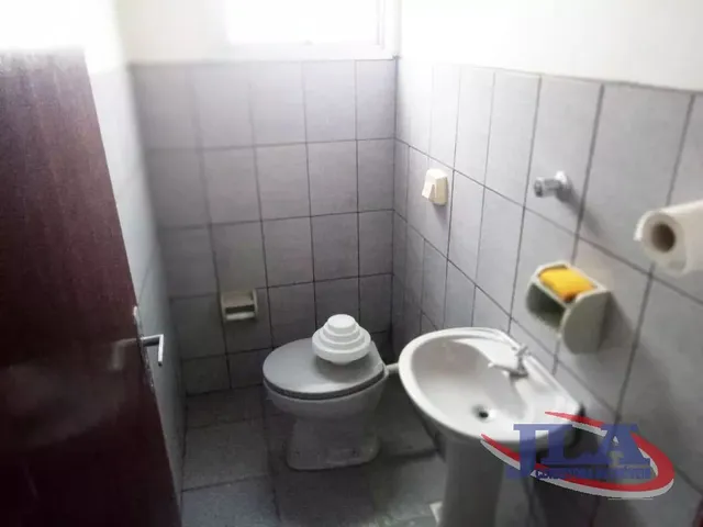 Sala para alugar, no bairro São Lourenço em Curitiba