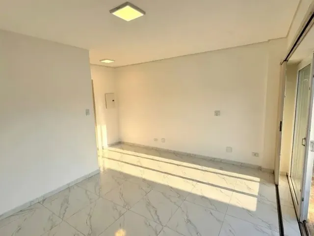 Sala para alugar, no bairro Campina do Siqueira em Curitiba
