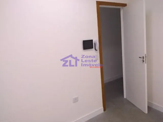 Sala com 30m², para alugar, no bairro Quarta Parada em São Paulo