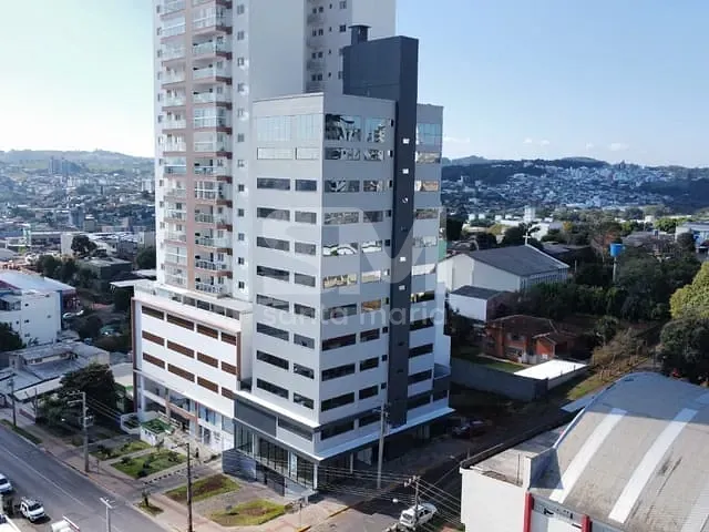 Sala com 53m², para alugar, no bairro Presidente Médici em Chapecó