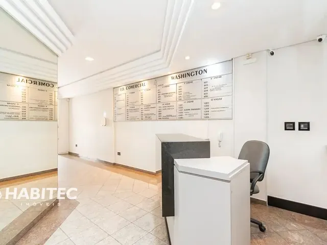 Sala à venda, no bairro Rebouças em Curitiba